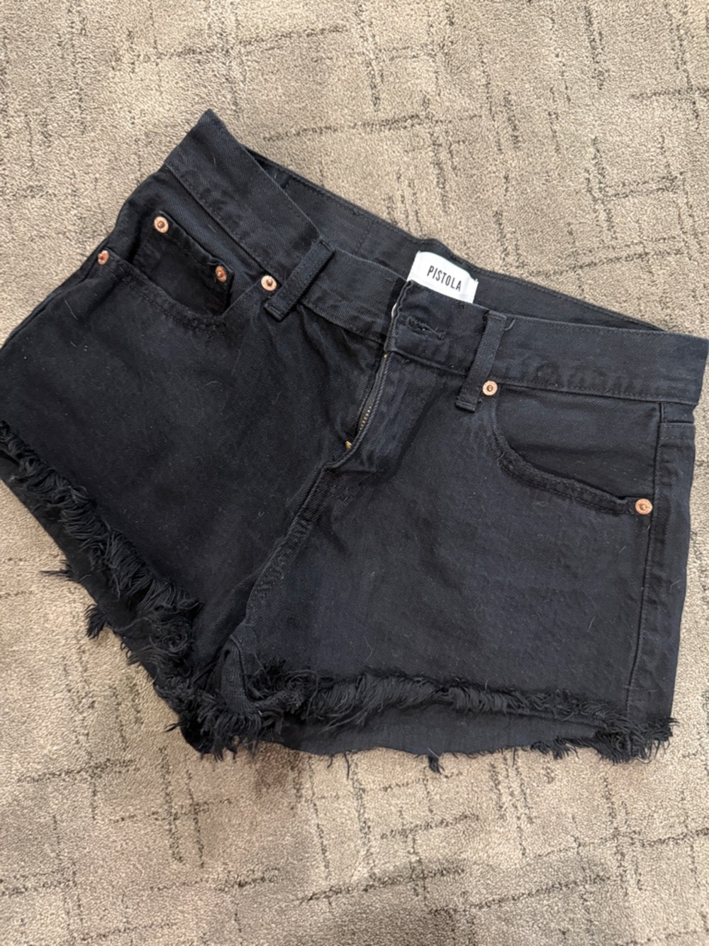 pistola shorts